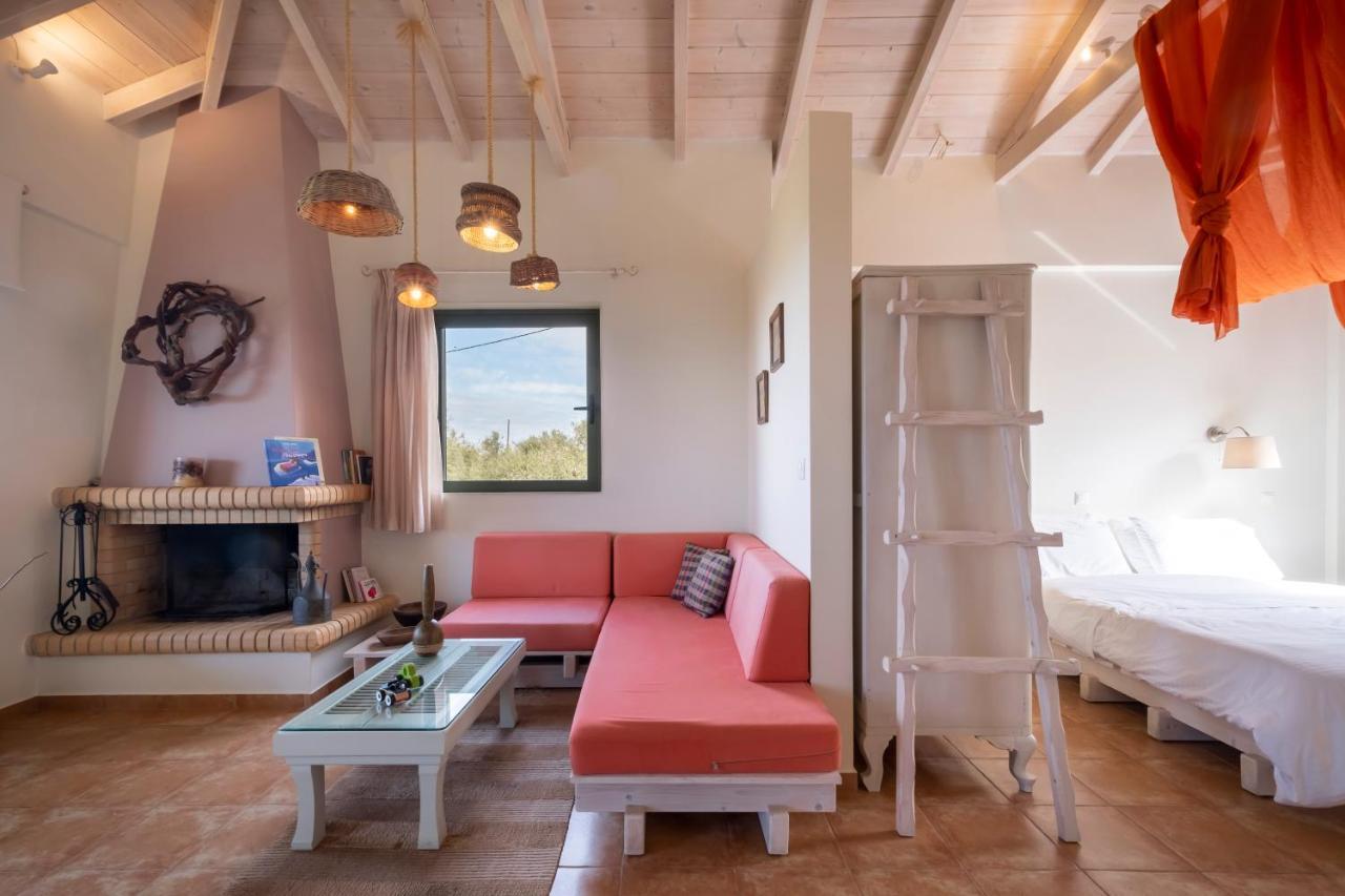 Chamaloni Cottages Finikounda Zewnętrze zdjęcie